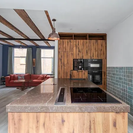 Luxury In Historic Heart Alkmaar